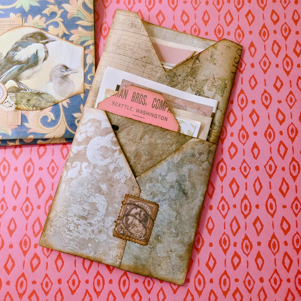 Vintage-Inspired Decorative Envelopes Set - Picture 5 of 6